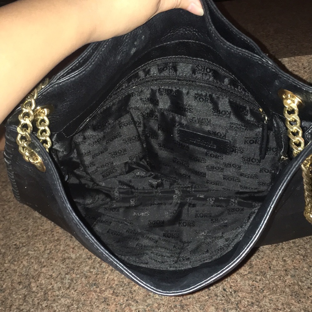 Black Michael Kors Handbag - Picture 3 of 4